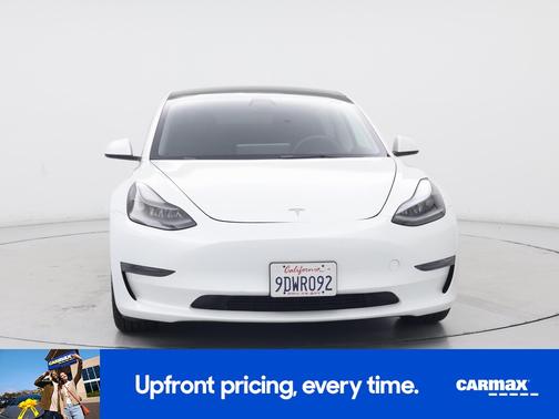 White 2023 Tesla Model 3