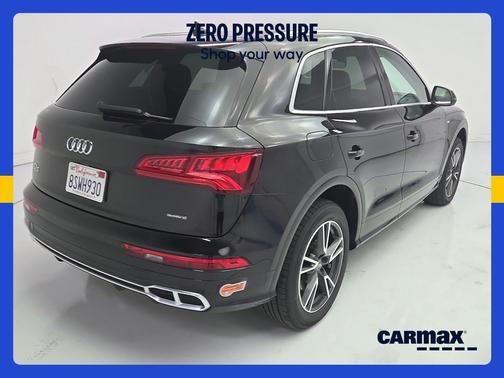 Black 2020 Audi Q5 e Premium