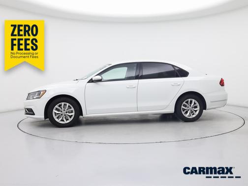 White 2018 Volkswagen Passat S