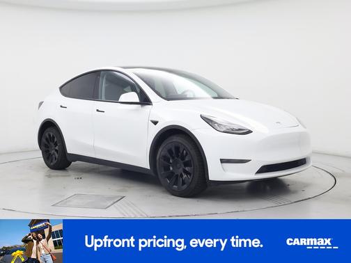 White 2022 Tesla Model Y Long Range