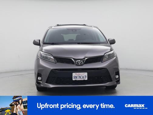 2020 Toyota Sienna SE Premium
