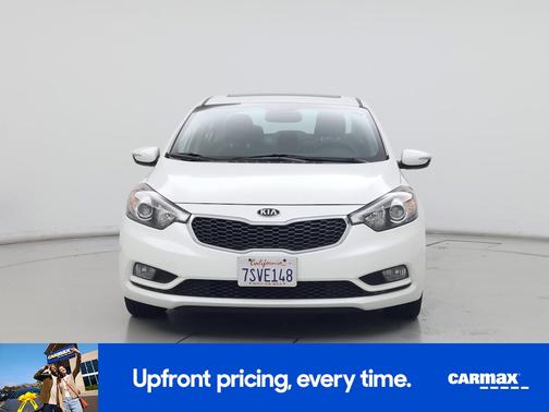White 2016 Kia Forte EX