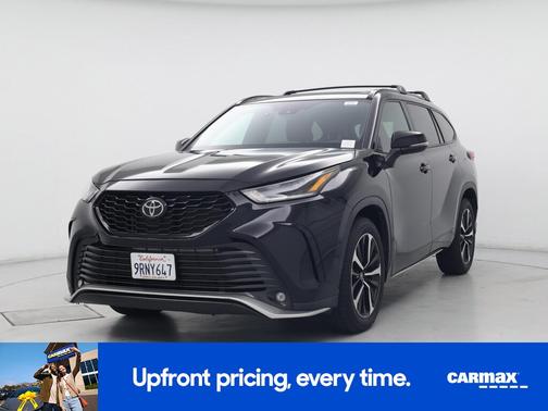 Black 2021 Toyota Highlander XSE