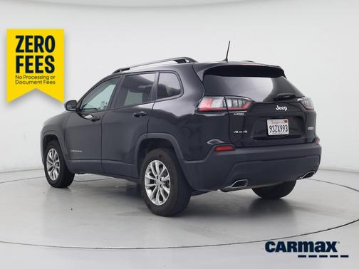 Black 2022 Jeep Cherokee Latitude Lux