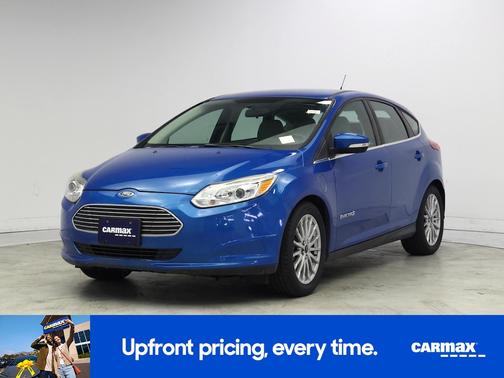 Blue 2014 Ford Focus Electric