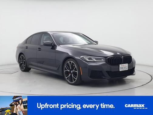 Gray 2023 BMW 530 I