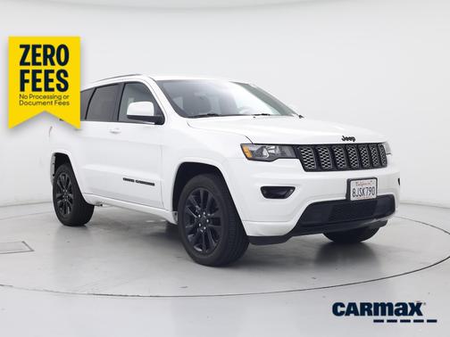 White 2019 Jeep Grand Cherokee Laredo