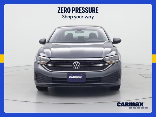 Gray 2024 Volkswagen Jetta SE
