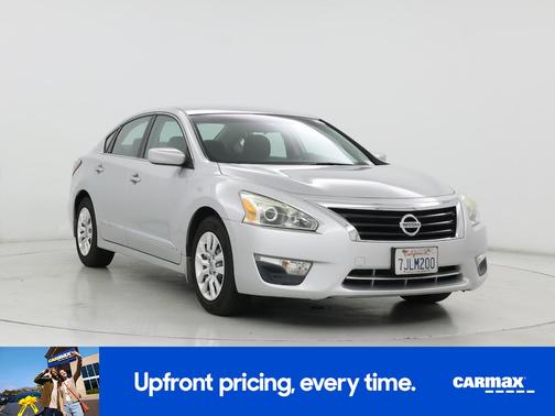 Silver 2015 Nissan Altima S