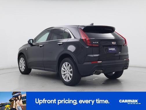 Black 2022 Cadillac XT4 Luxury