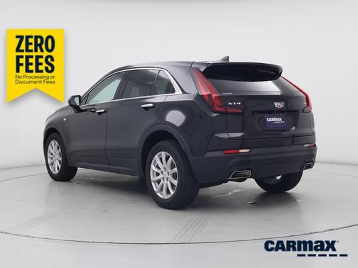 Black 2022 Cadillac XT4 Luxury