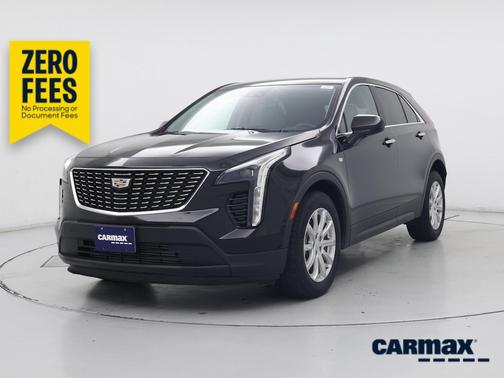 Black 2022 Cadillac XT4 Luxury