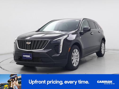 Black 2022 Cadillac XT4 Luxury