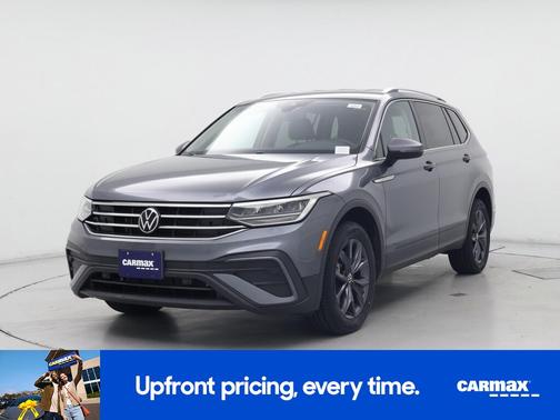 Gray 2022 Volkswagen Tiguan SE