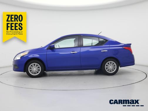 Blue 2017 Nissan Versa SV