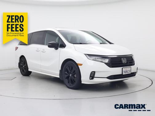White 2023 Honda Odyssey Sport