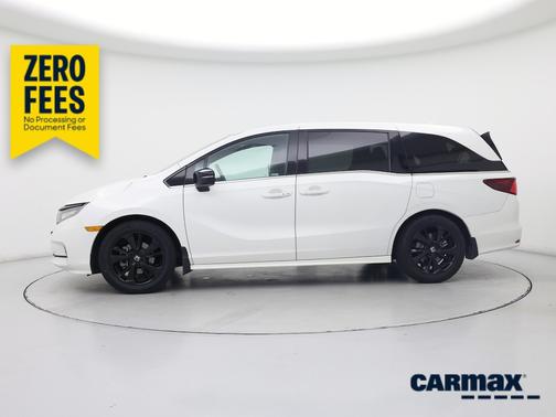 White 2023 Honda Odyssey Sport