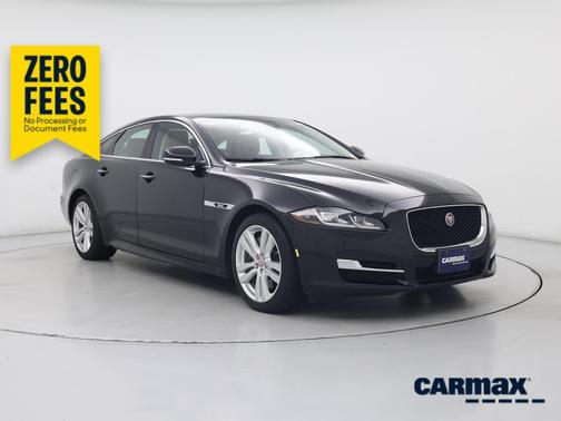 Black 2019 Jaguar XJ R-Sport