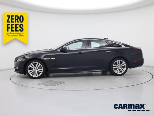 Black 2019 Jaguar XJ R-Sport