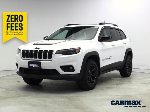 White 2022 Jeep Cherokee X