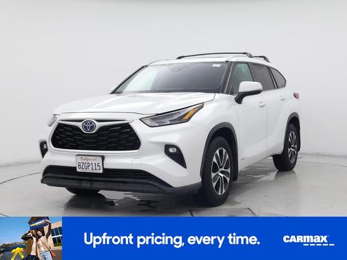 2022 Toyota Highlander Hybrid XLE