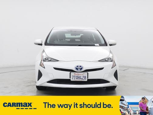 2016 Toyota Prius Three