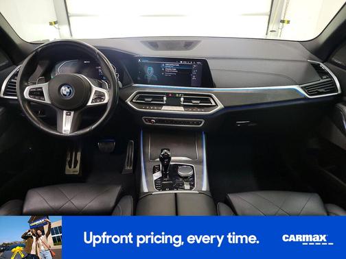 White 2023 BMW X5 PHEV XDrive45e