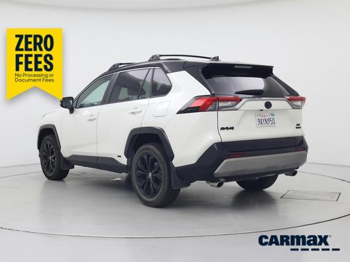 White 2022 Toyota RAV4 Hybrid XSE