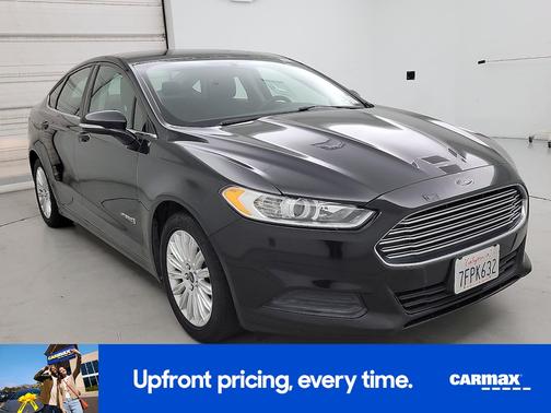 Black 2014 Ford Fusion Hybrid SE