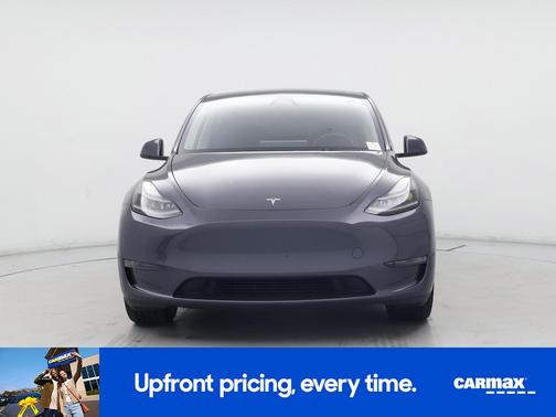 Gray 2023 Tesla Model Y Long Range