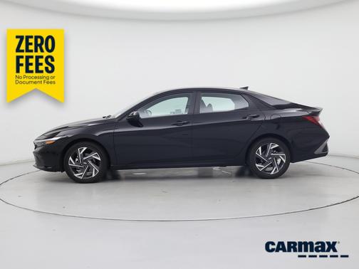 Black 2025 Hyundai ELANTRA SEL Sport