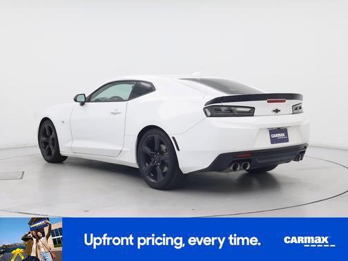 White 2017 Chevrolet Camaro LT
