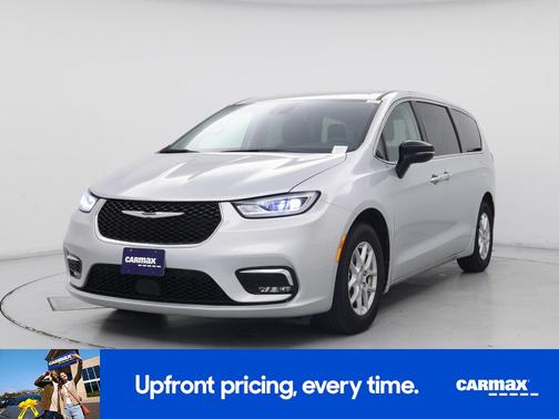 Silver 2024 Chrysler Pacifica Touring L