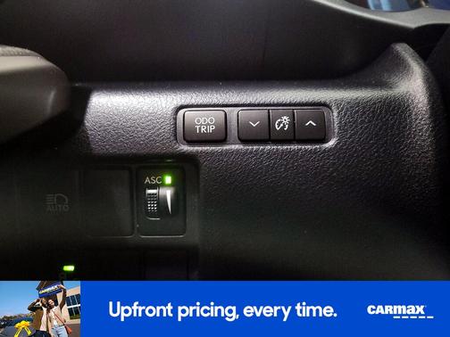 2017 Lexus IS 200t F-Sport