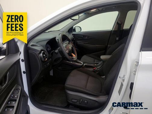 White 2023 Hyundai KONA SEL