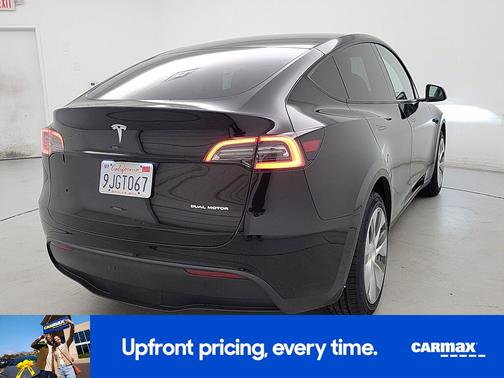 Black 2023 Tesla Model Y Long Range