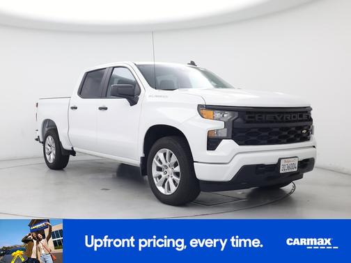 White 2025 Chevrolet Silverado 1500 Custom