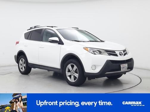 White 2015 Toyota RAV4 XLE