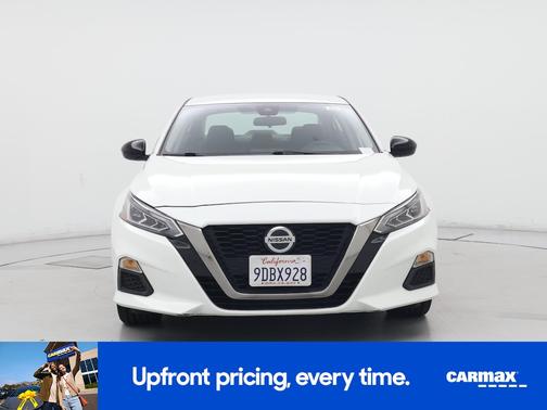 2022 Nissan Altima SR