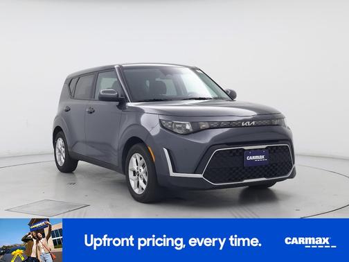 Gray 2025 Kia Soul LX