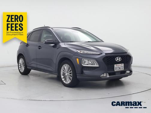 Gray 2018 Hyundai KONA SEL