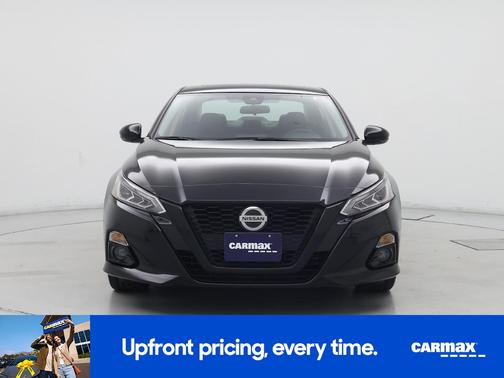 2022 Nissan Altima SR