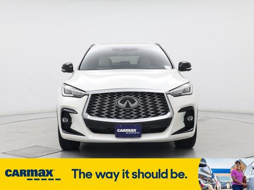 2022 INFINITI QX55 Essential