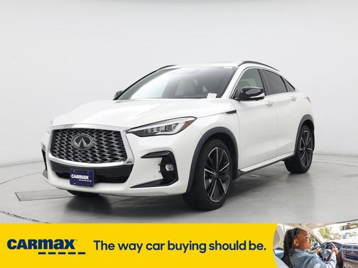 2022 INFINITI QX55 Essential