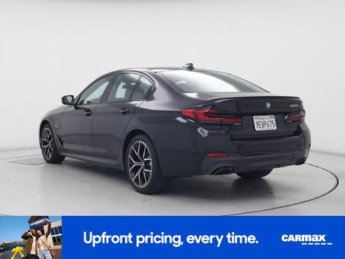 Black 2023 BMW 530e