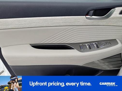 White 2024 Hyundai PALISADE Calligraphy