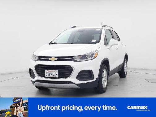 White 2018 Chevrolet Trax LT