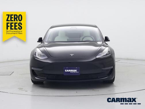 Black 2022 Tesla Model 3