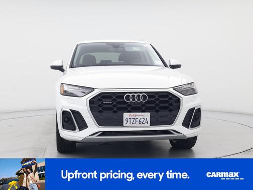 White 2022 Audi Q5 S-Line Prestige