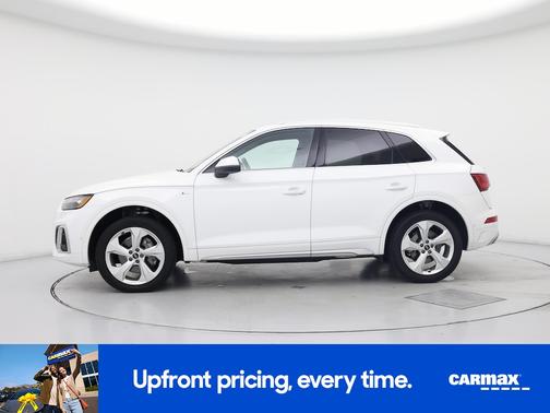 White 2022 Audi Q5 S-Line Prestige